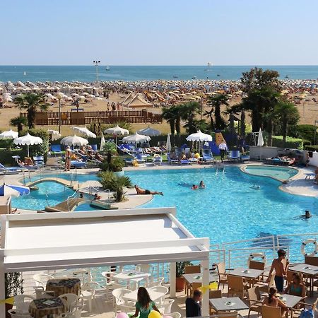 Majestic Beach Hotel & Wellness Μπιμπιόνε Εξωτερικό φωτογραφία
