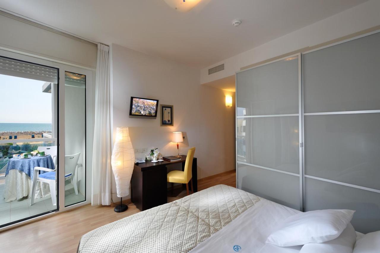 Majestic Beach Hotel & Wellness Μπιμπιόνε Εξωτερικό φωτογραφία