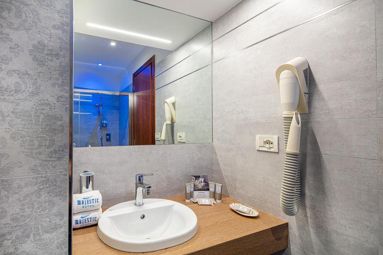 Majestic Beach Hotel & Wellness Μπιμπιόνε Εξωτερικό φωτογραφία