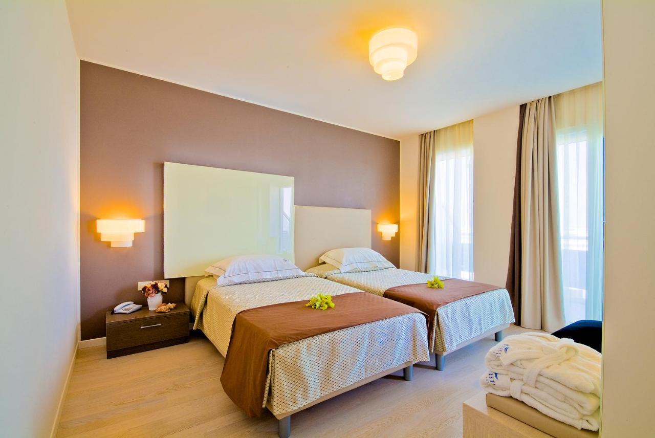 Majestic Beach Hotel & Wellness Μπιμπιόνε Εξωτερικό φωτογραφία