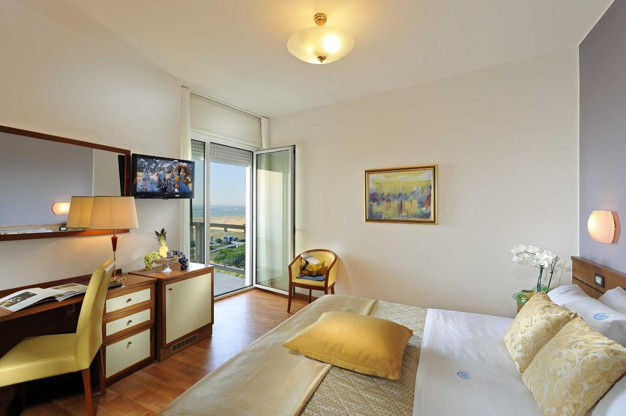 Majestic Beach Hotel & Wellness Μπιμπιόνε Εξωτερικό φωτογραφία