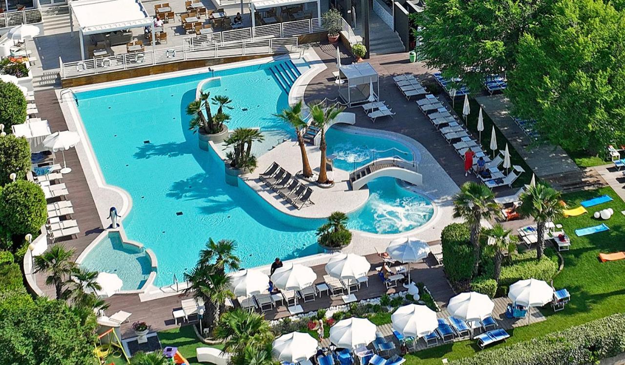 Majestic Beach Hotel & Wellness Μπιμπιόνε Εξωτερικό φωτογραφία